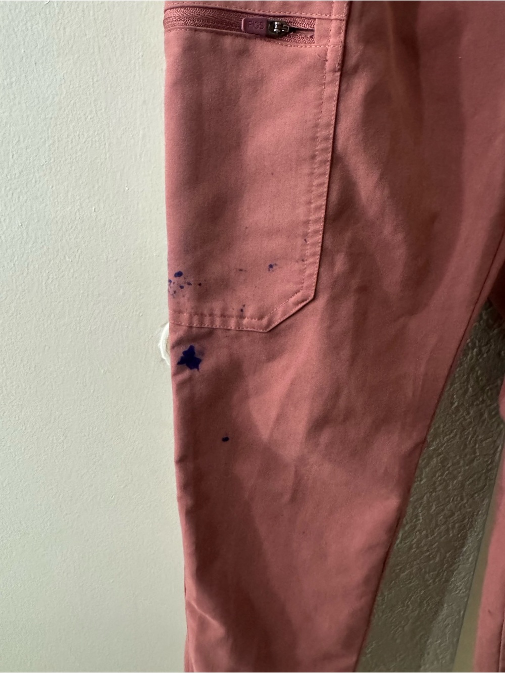 Figs mauve yola pants (not high waisted)